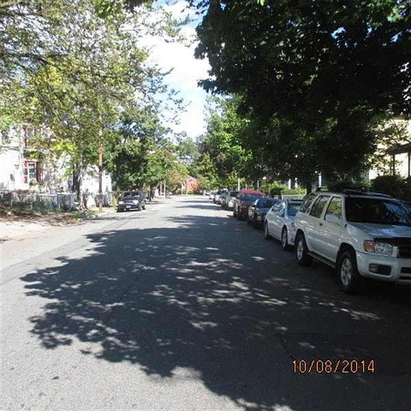 2nd image of 20-22 Manning Ave