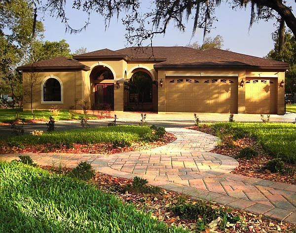 Beautiful Custom QUALITY 4/3/3 on 1.15 Acres, No Deed Restrictions!