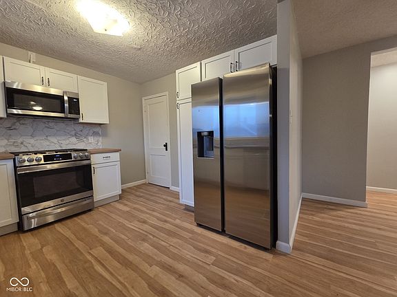 4th image of 607 4th St