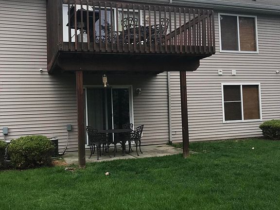 3rd image of 402 Abbey Mill Dr SE #75