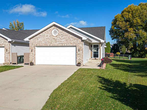 2nd image of 690 Ruxton Ridge Dr