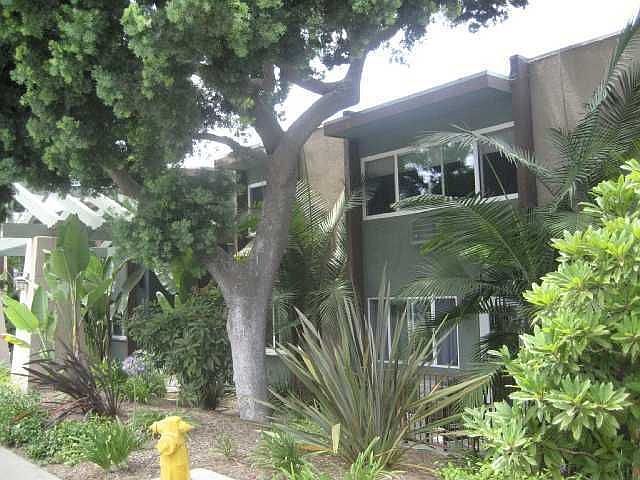 2nd image of 6120 Decena Dr Unit 203