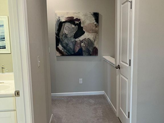 5th image of 703 Brecklin Ln
