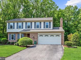 12955 Morning Dew Dr, Woodbridge, VA 22192