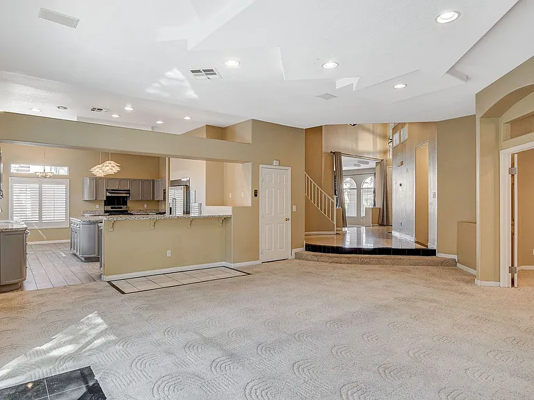 4737 Stavanger Ln — Photo 2
