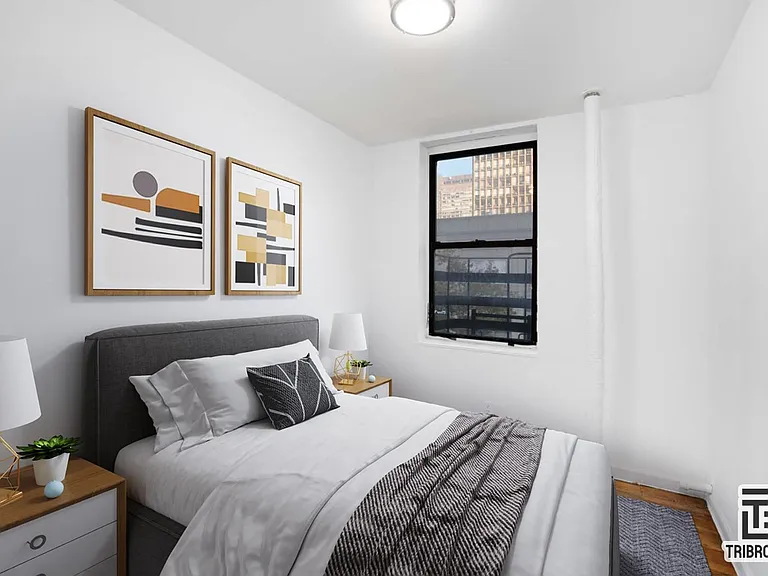 245 E 31st St #3D — Photo 4