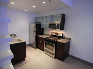 8815 Burton Way #215, Los Angeles, CA 90048