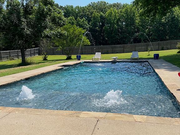 4th image of 2470 Reid Hooker Rd