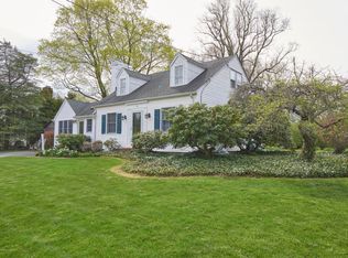 10 Alden Ter, Little Silver, NJ 07739