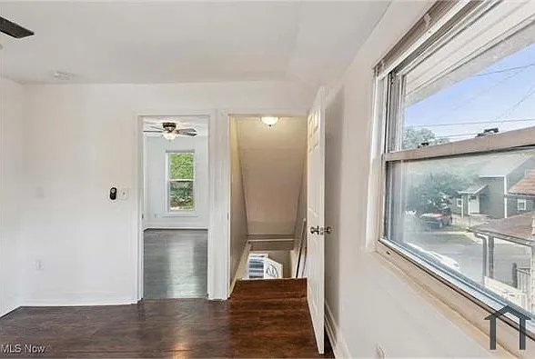 3074 Erin Ave #UP — Photo 5