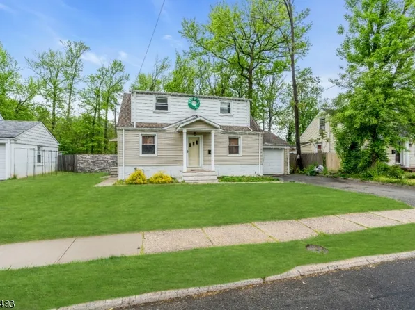 383 Douglas Rd, Roselle Boro, NJ 07203