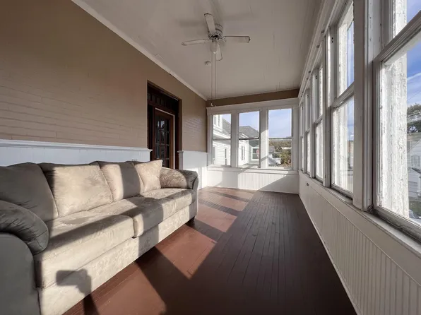 206 Walnut St, Clarksburg, WV 26301