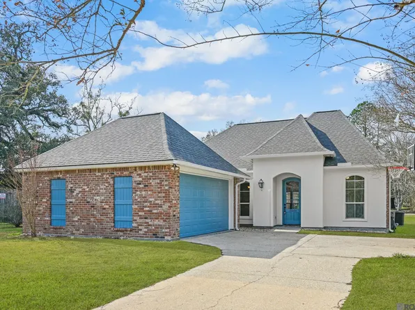 12501 Dutchtown Villa Dr, Geismar, LA 70734