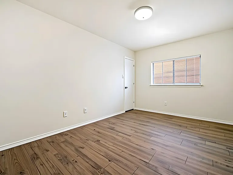 11112 Chatam Berry Ln — Photo 26