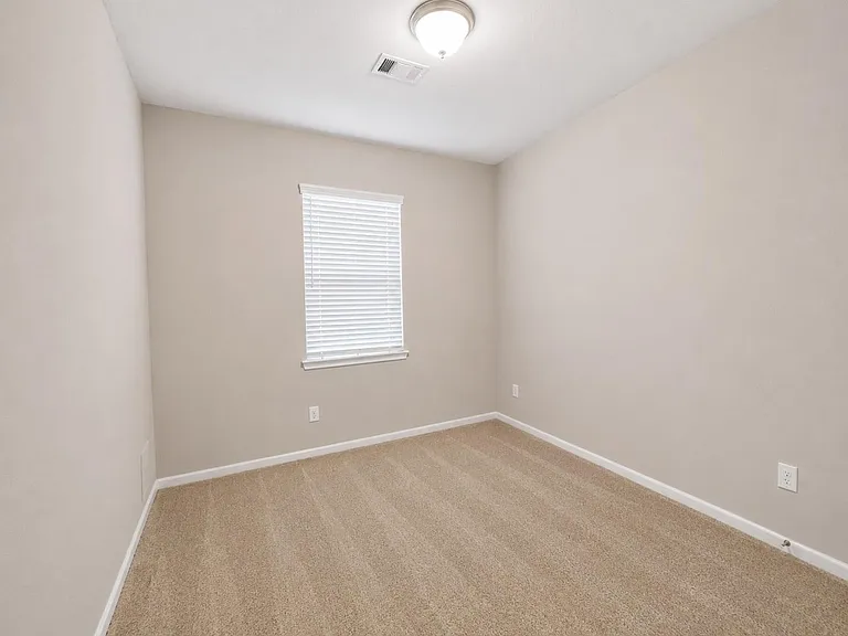 23026 Opal Fire Ct — Photo 19