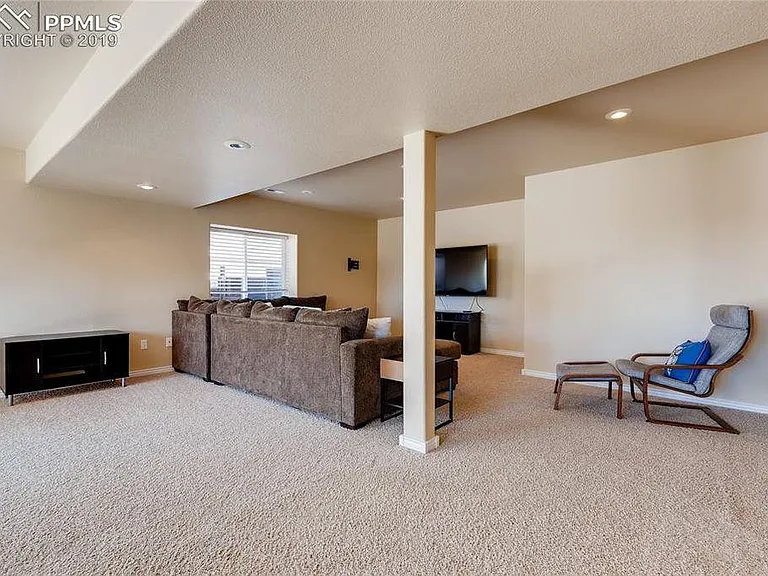 8303 Old Exchange Dr — Photo 17
