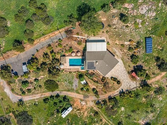 5th image of 11725 Sierra Rojo Rd