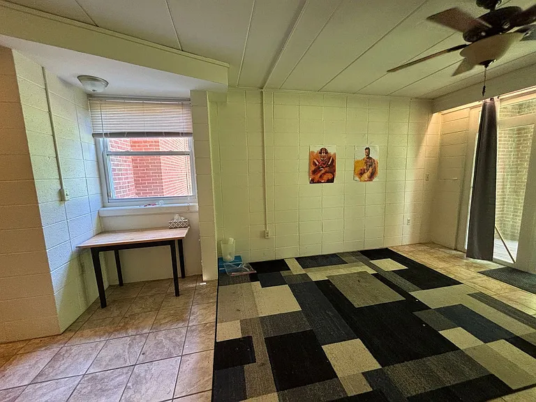 900 Brightwood Manor Dr #B-4 — Photo 10