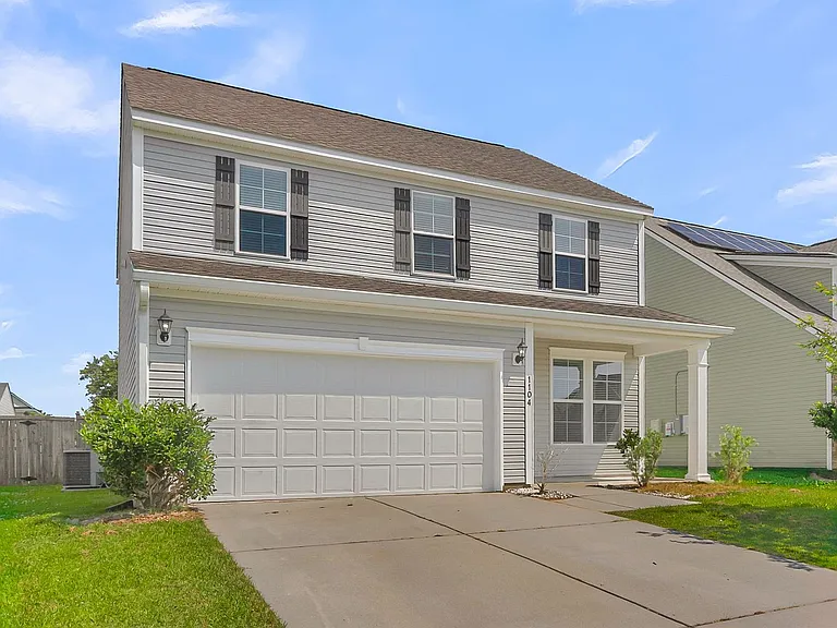 1104 Friartuck Trl — Photo 3