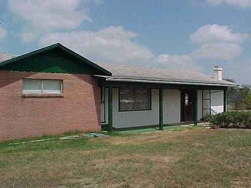 1st image of 725 S FM 1518