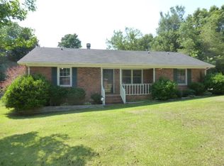 962 High Lane Dr, Lancaster, SC 29720