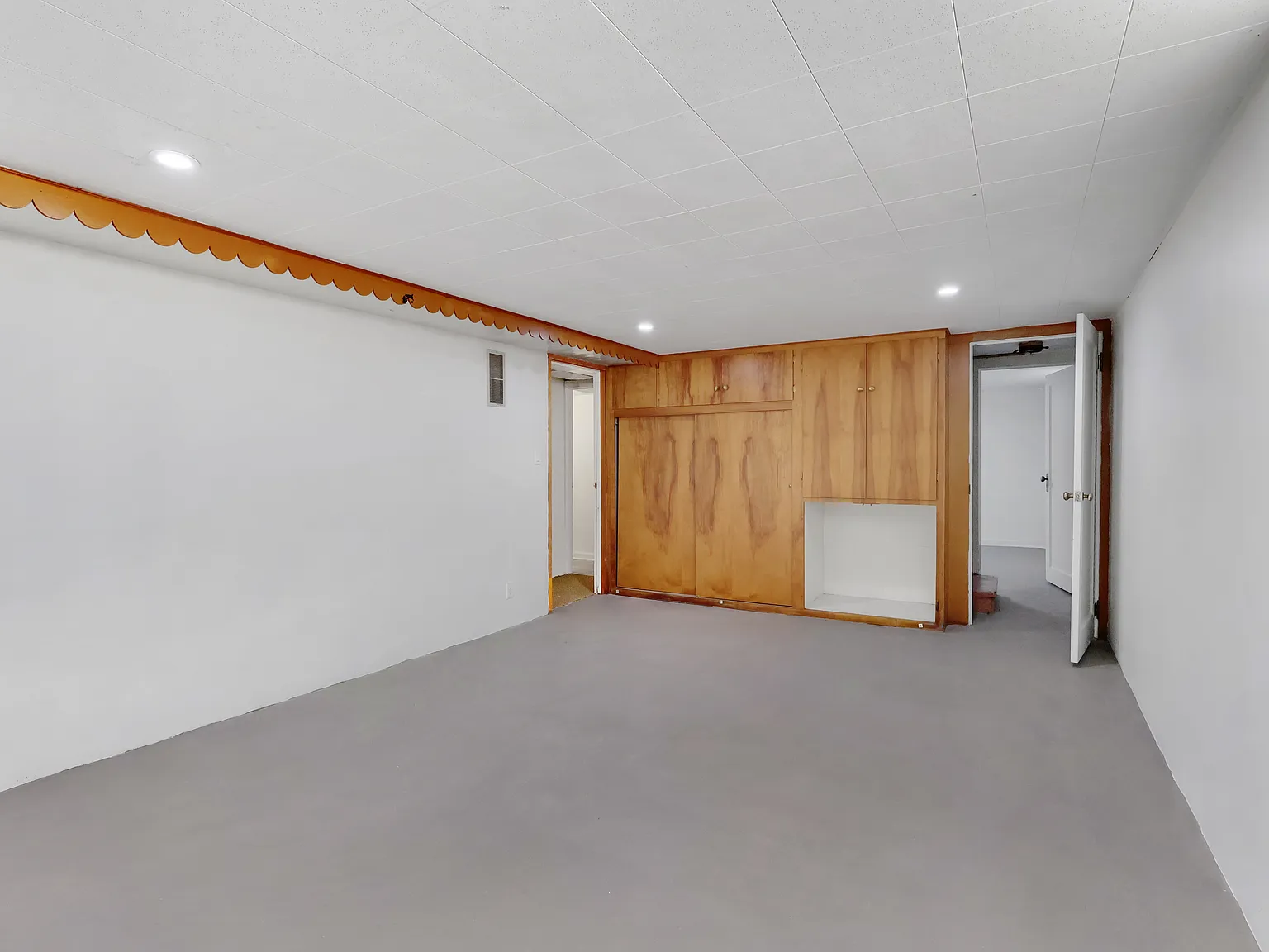 2 bed, 900 sqft, $1,000 — Photo 4