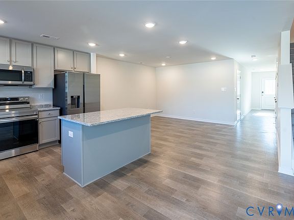 4th image of 2128 Grand Reserve #3