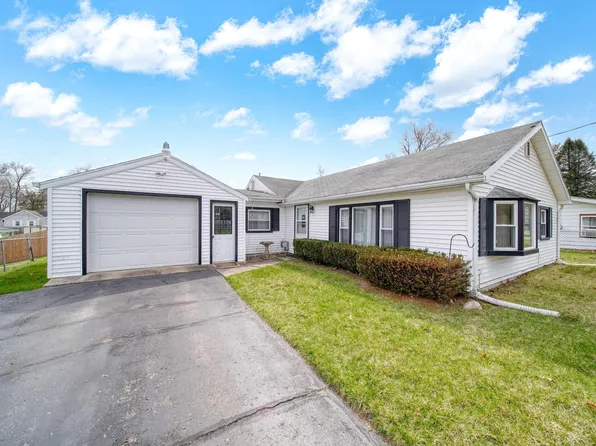 2993 Valley View Rd, Jackson, MI 49201