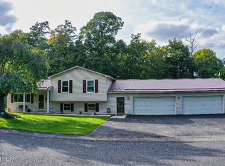 1312 Rosehill Drive Ext, Altoona, PA 16602