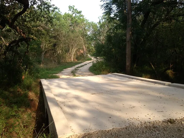 4669 FM 2146 — Photo 2