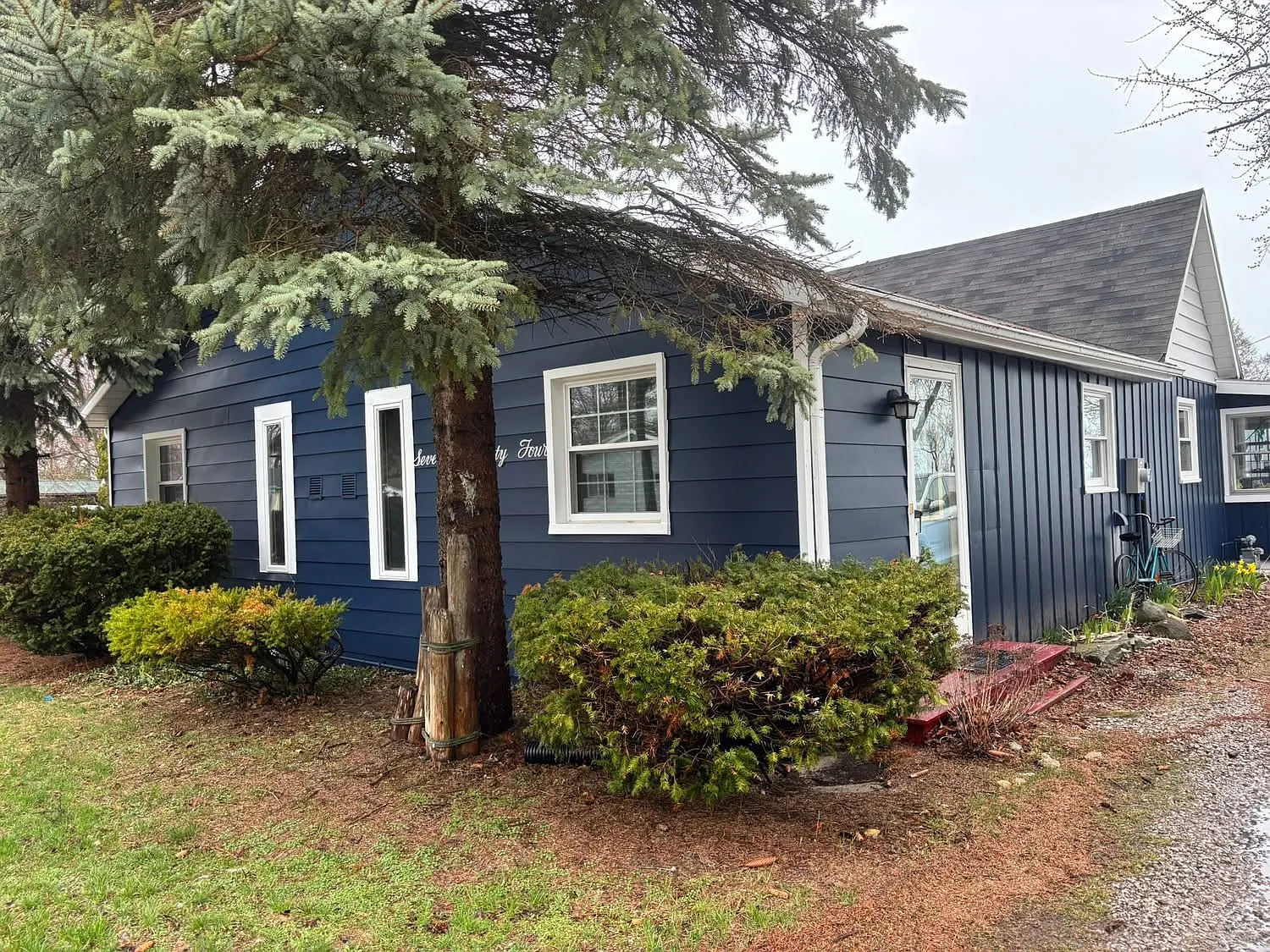 3 bed, 1650 sqft, $1,800 — Photo 1