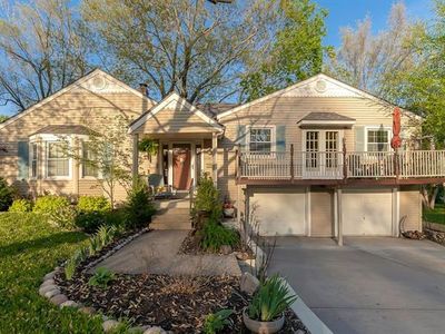 111 Valley Rd, Liberty, MO, 64068