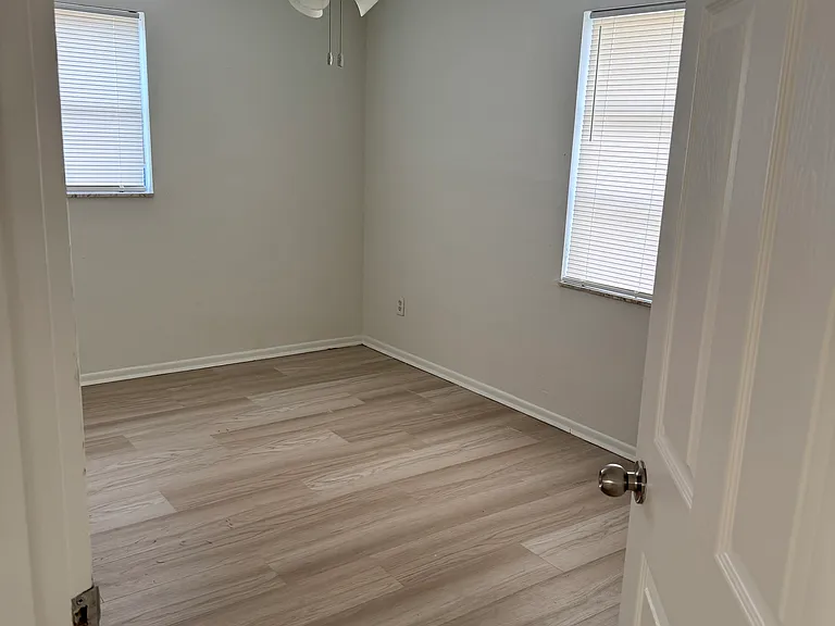 3521 Oakhurst Dr — Photo 11
