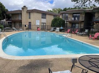 2914 SW Lydia Ave APT 105, Topeka, KS 66614