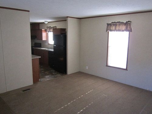 1st image of 837 Courtland Ln