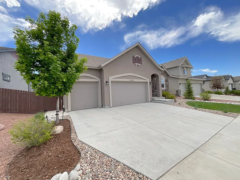 3210 Red Cavern Rd — Photo 3