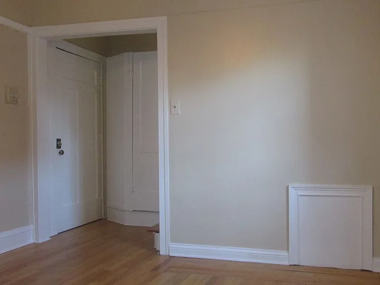 1120 Ontario St #201 — Photo 2