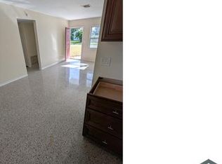 219 Dolphin Ave SE, Saint Petersburg, FL 33705