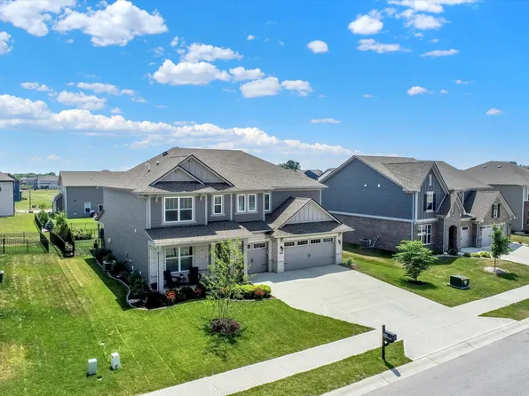4281 Viewforth Ln, Bargersville, IN 46106