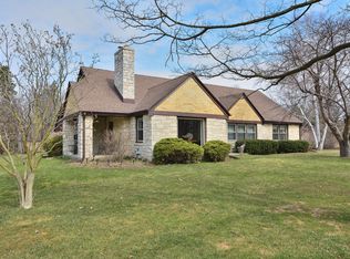 13526 W Prospect Dr, New Berlin, WI 53151