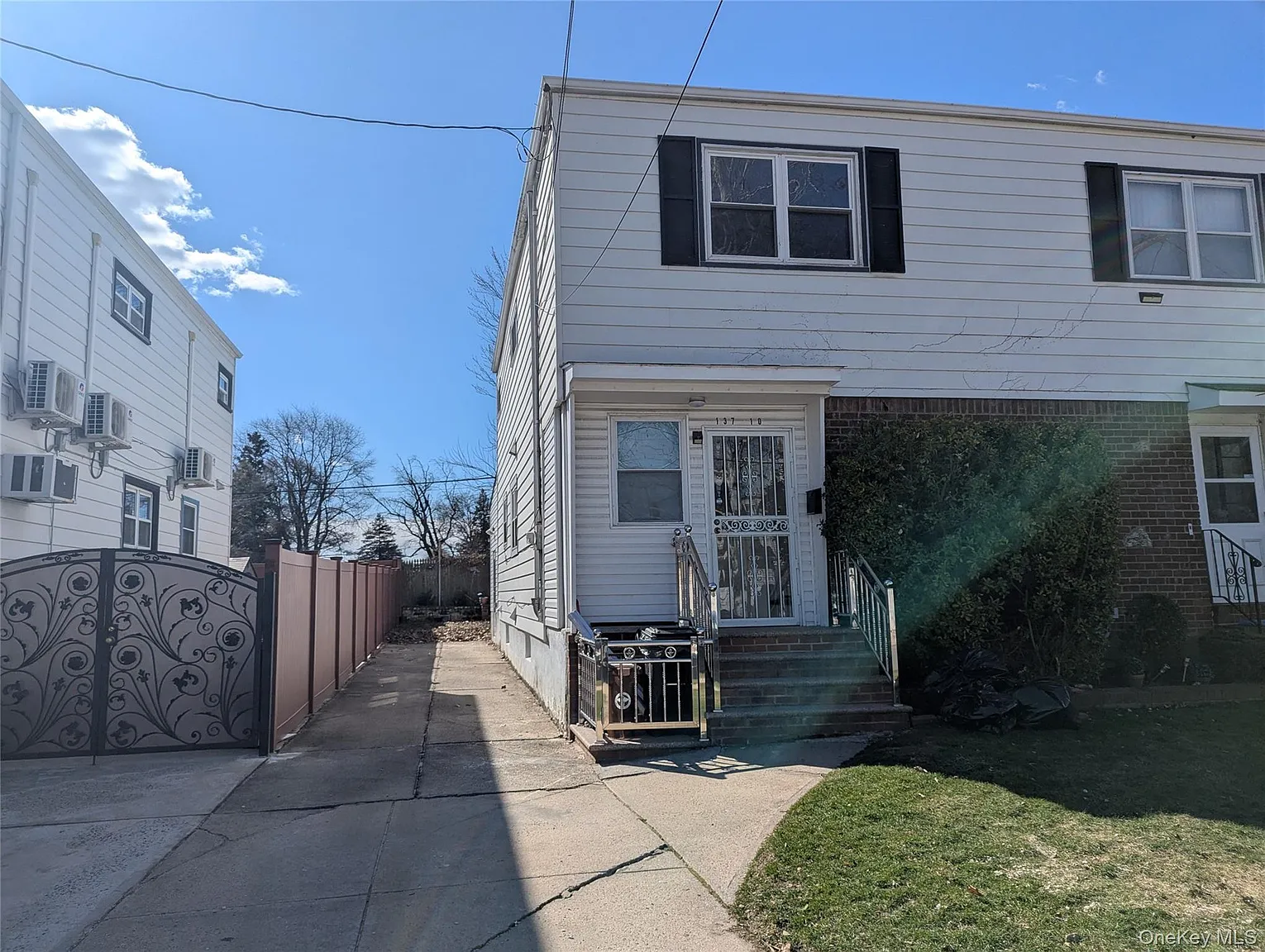 13710 64th Road photo 1