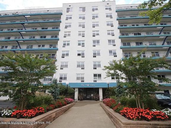 2nd image of 20 Cliff St APT 7E