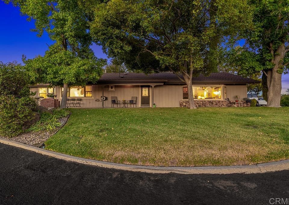 1st image of 25443 Mesa Grande Rd