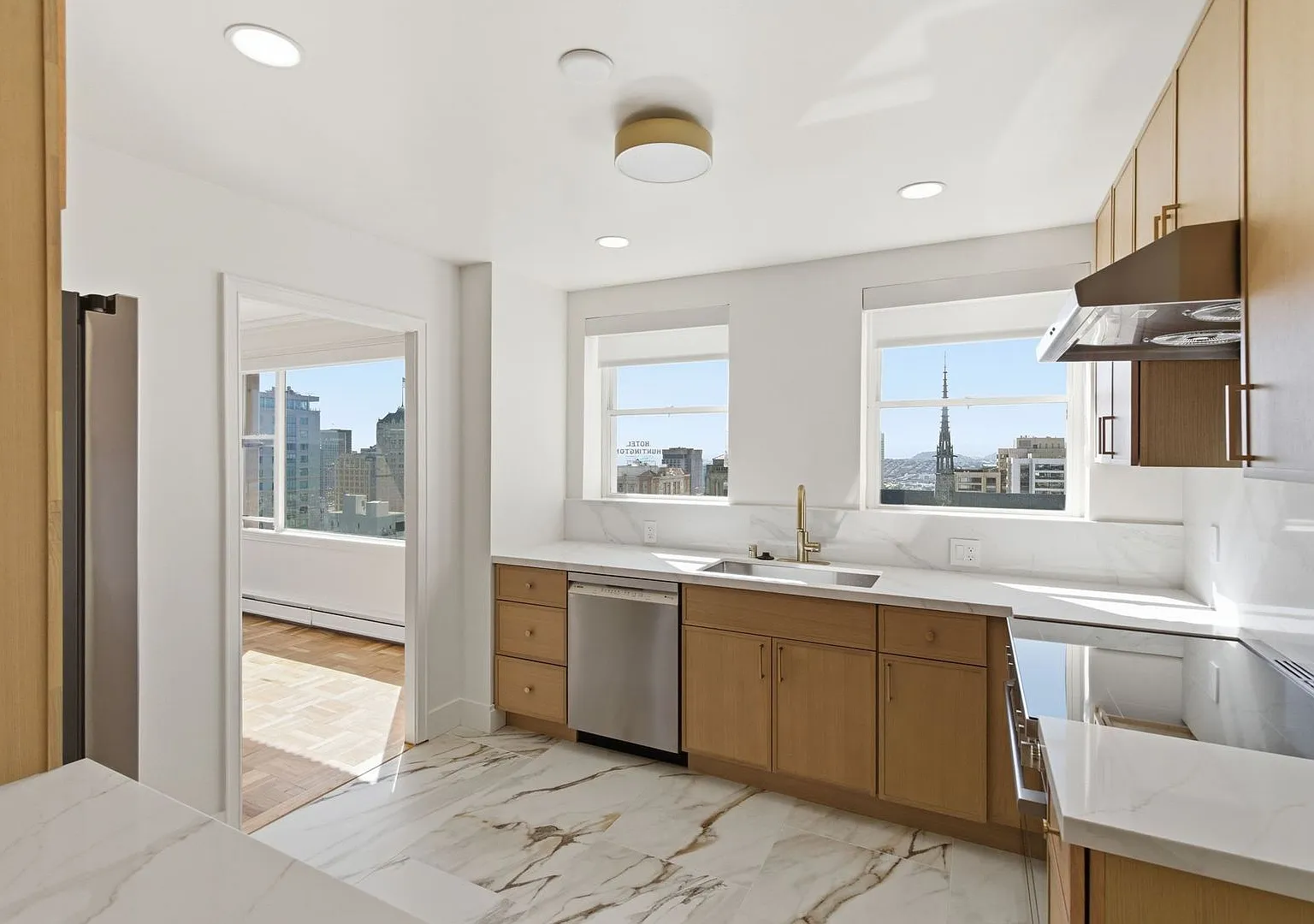 1310 Jones Street — Photo 3