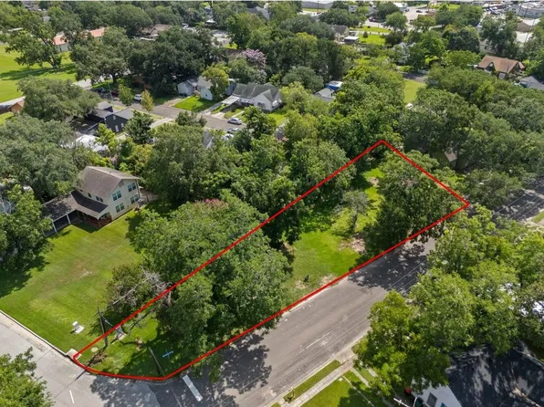 214 W Hunnicutt St Lot 11-19, Baytown, TX 77520