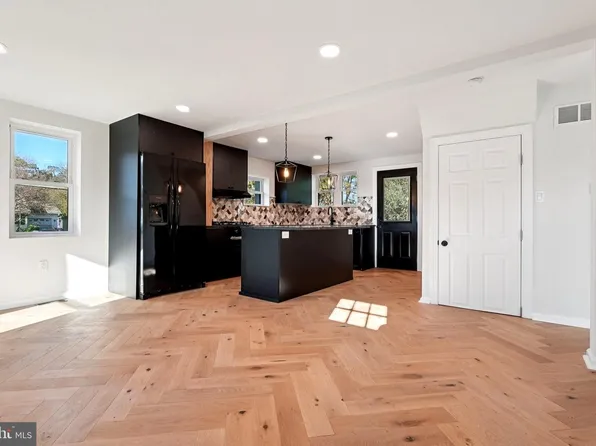 188 Browning Ave, Ewing, NJ 08638