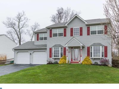 840 Montgomery Ave, Pennsburg, PA, 18073