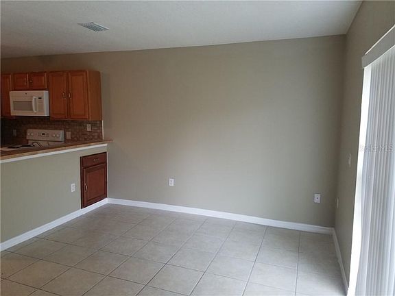 5th image of 235 Royal Palm Dr