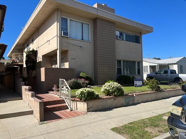 1st image of 12529 Cedar Ave #D