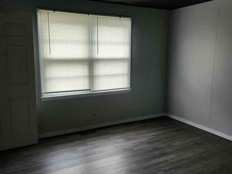 300 Carolina B11 Ave — Photo 16